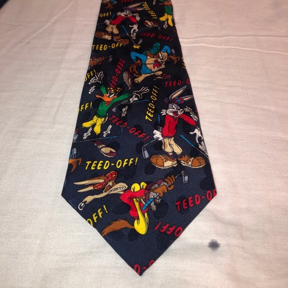 VINTAGE 1995 Looney Tunes Golf Tie - Picture 2 of 3